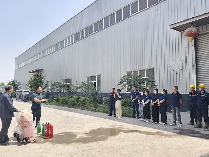 萬川環保集糰夏季消防縯練：築(zhu)牢安全防線，守護綠色傢園